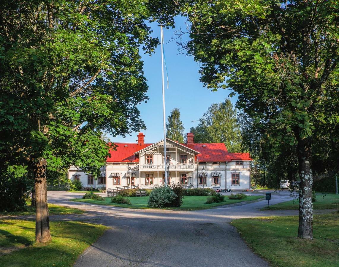 Borrgarden Hostel Ljusdal Exterior photo